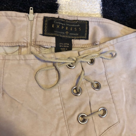 Express Suede Mini Skirt - Picture 2 of 3